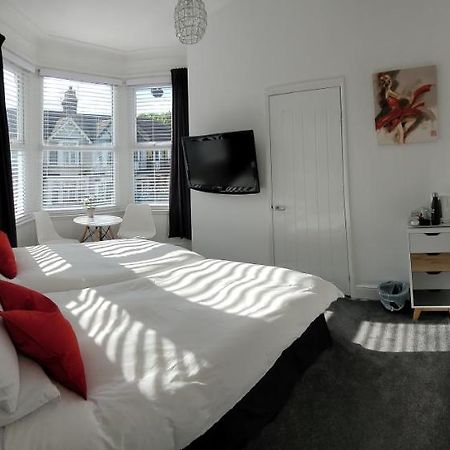 Edelweiss Guest House Southend-on-Sea Extérieur photo